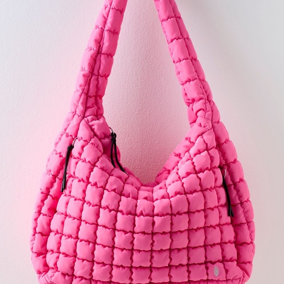 FP Movement Quilted Carryall Bag - Picture 8 of 9